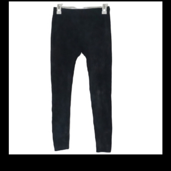 Size Small Preloved Women's Clothing Box (2) - Picture 14 of 14